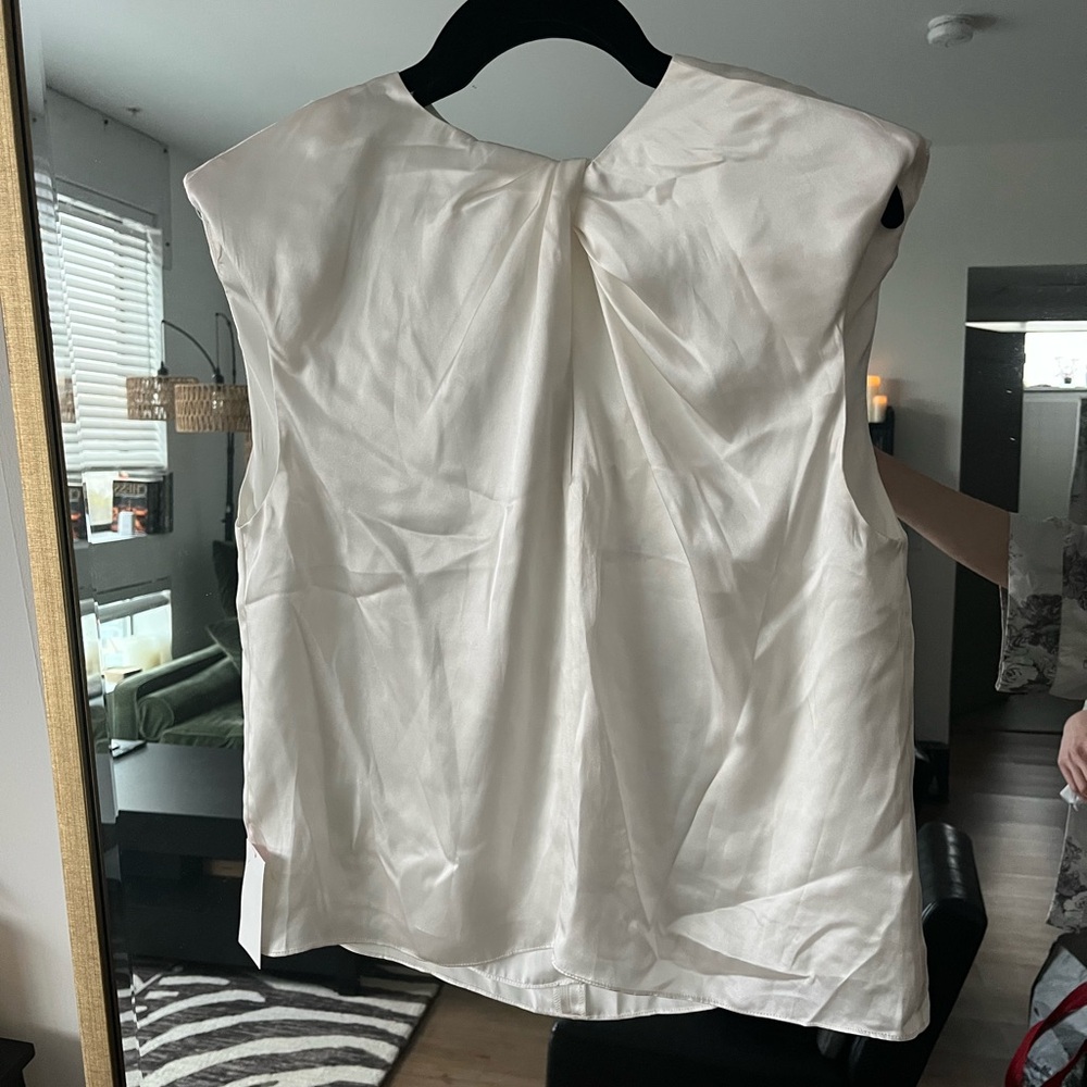 Frame Denim Cream Sleeveless Blouse